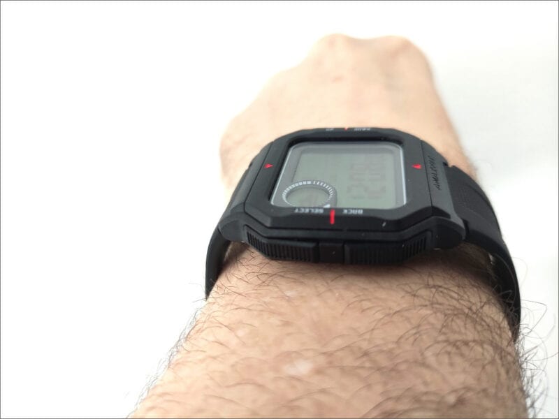 Amazfit Neo watch Wearing 3