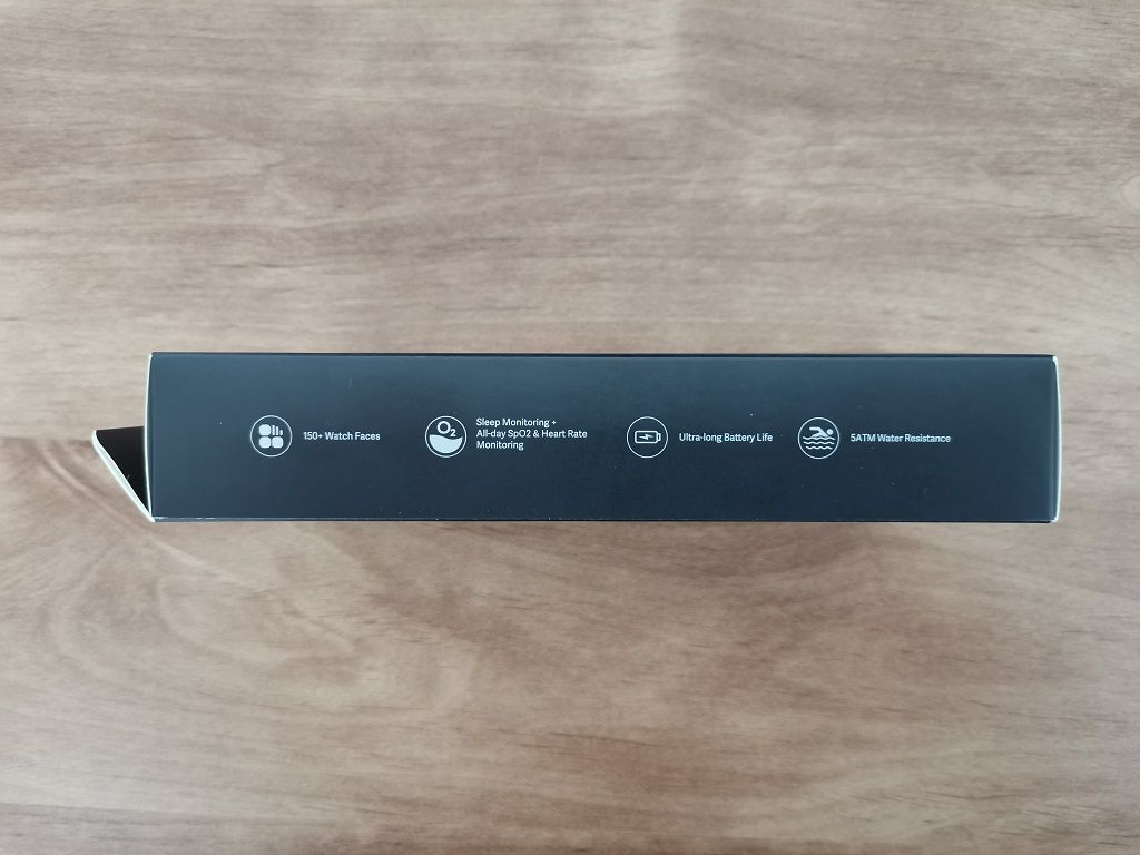 Smart Band 7 Pro Package 4