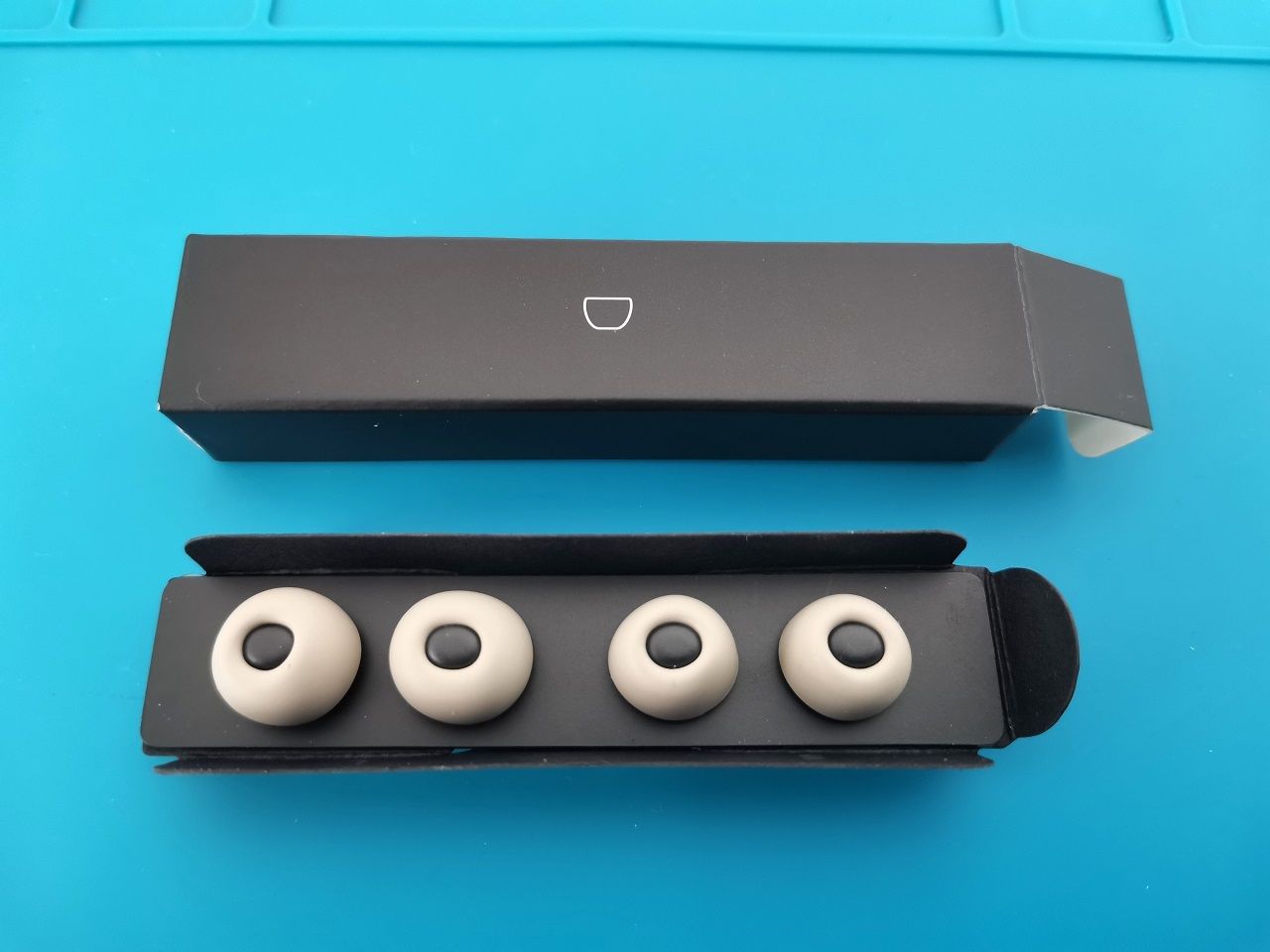 Xiaomi Buds 4 Pro Items 7