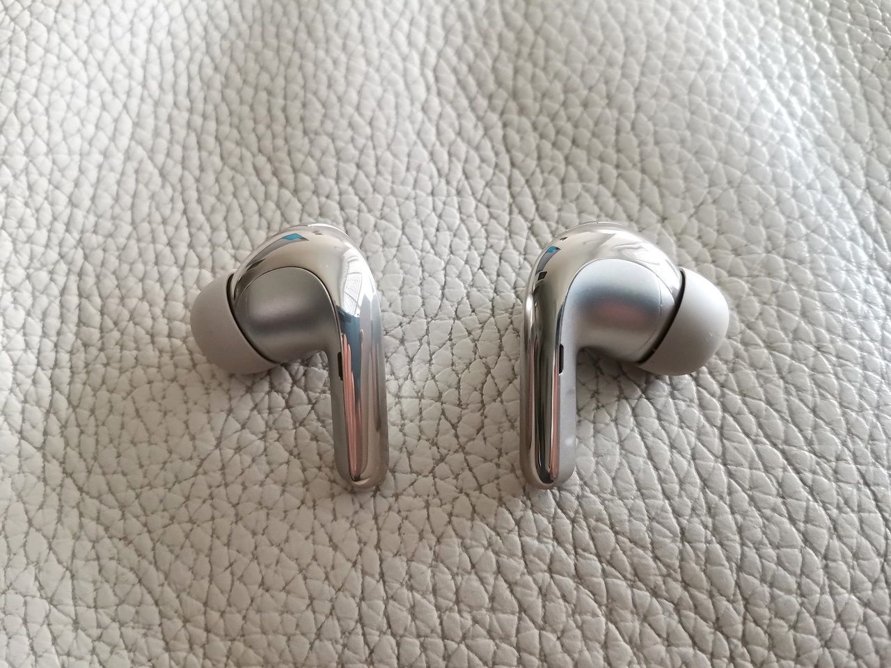 Xiaomi Buds 4 Pro 8