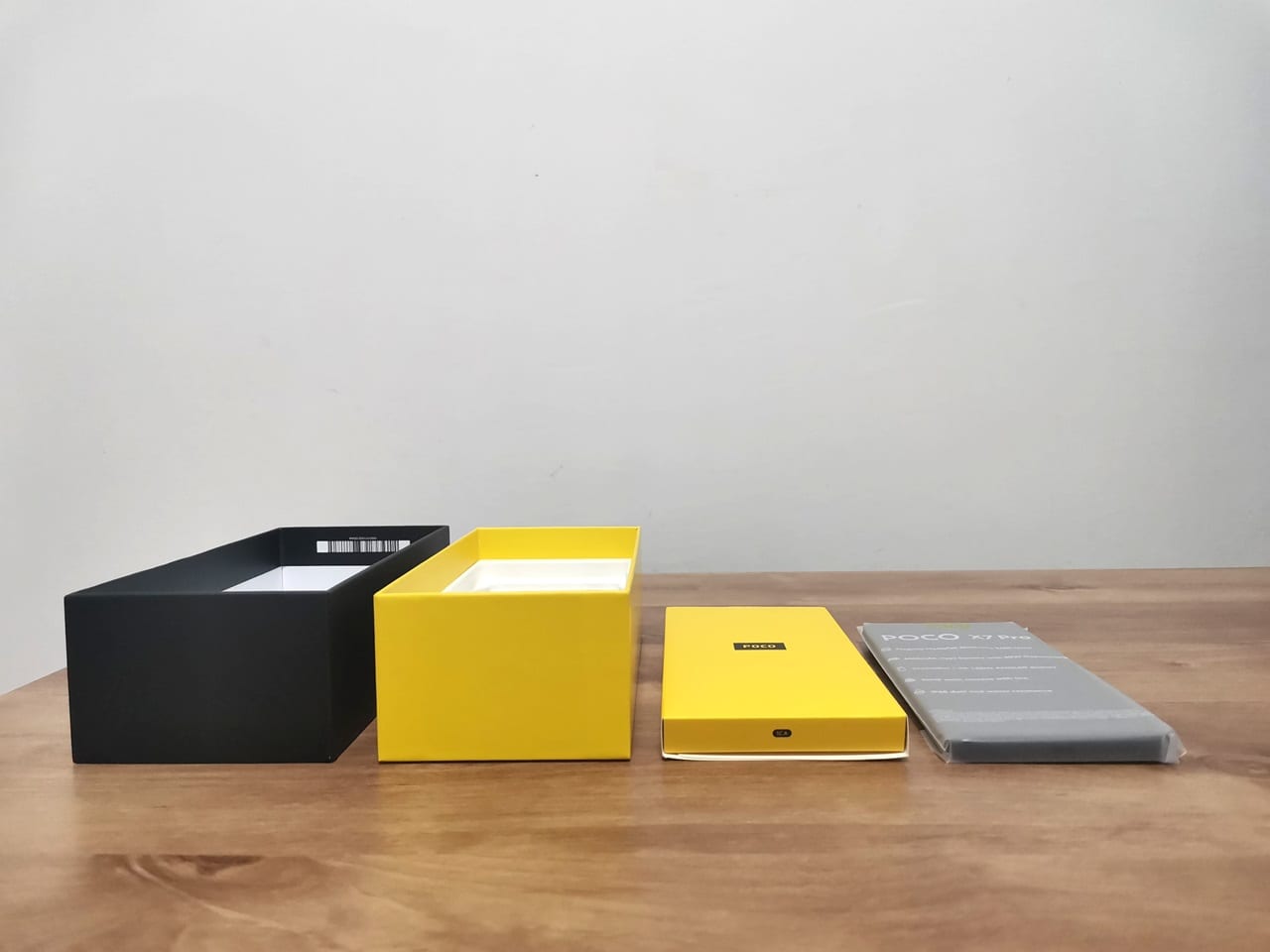 Poco X7 Pro Unbox Main Pkg 6