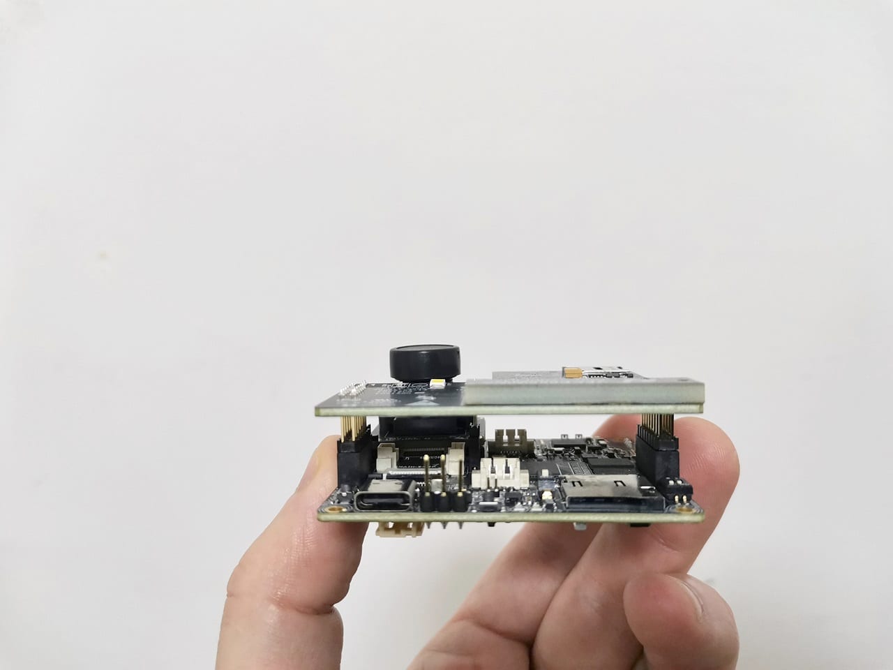 NeoEyes LTE Cat.1 Board 4