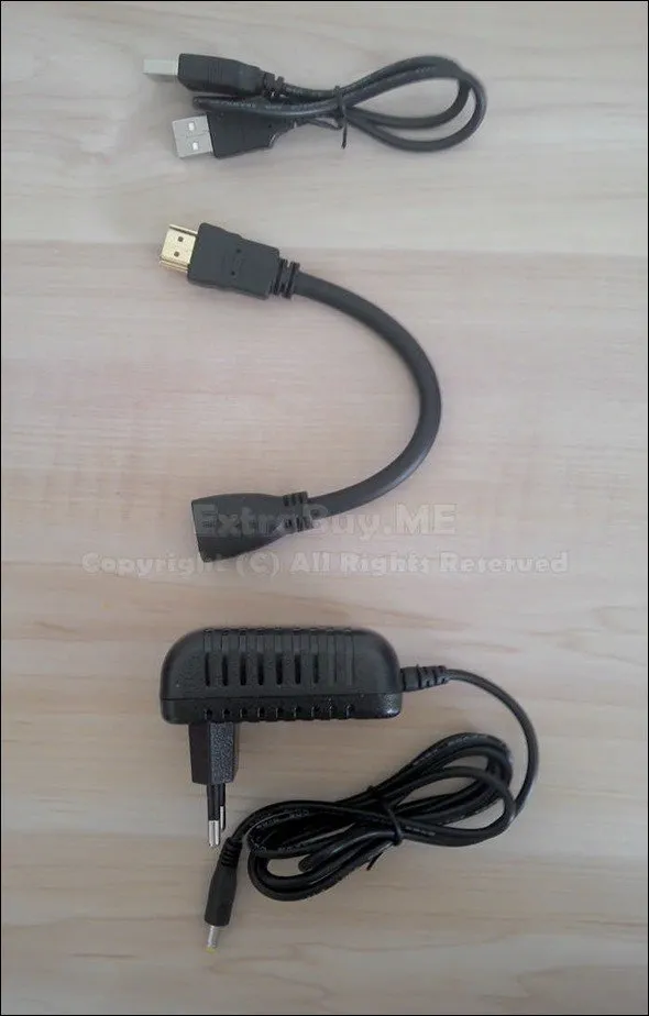 Rikomagic_V5_Quad_Core_Android_TV_Stick_Accessories_thumb.jpg