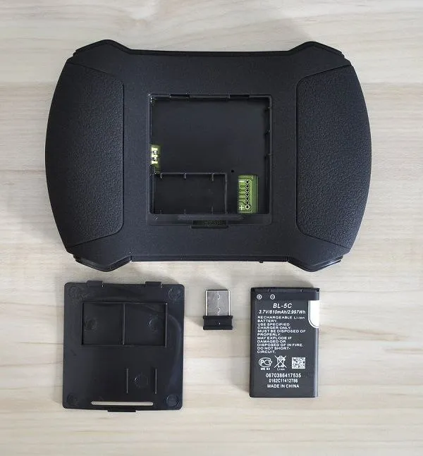 Zoweetek_i28_Keyboard_Open_Battery_Housing