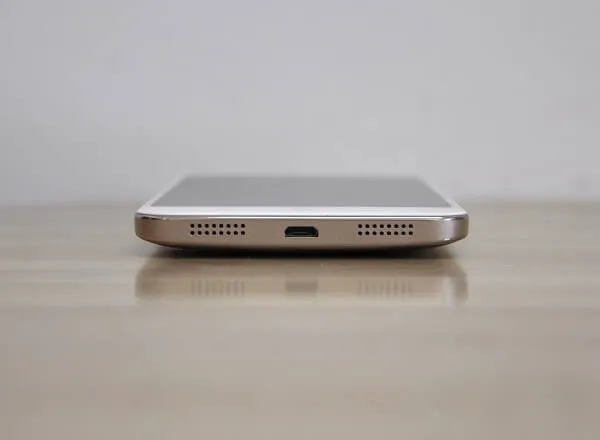 ZTE Blade A2 Plus Review 5