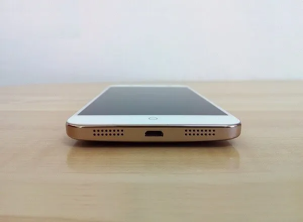 ZTE Blade A2 Plus Review 6