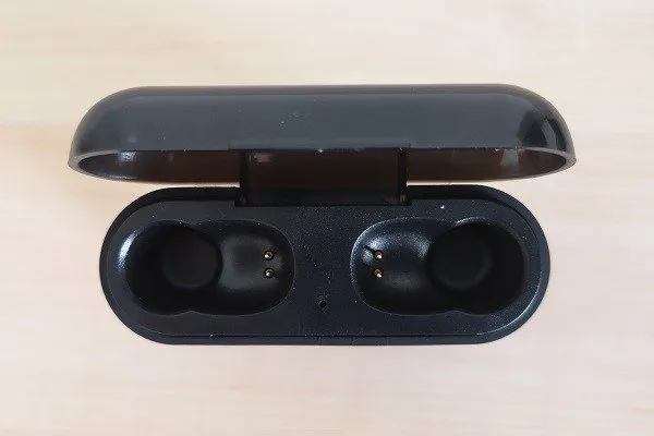 Q32TWS Case 6 Q32TWS Case 6