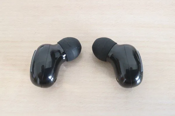 Q32TWS Earphone 3 Q32TWS Earphone 3