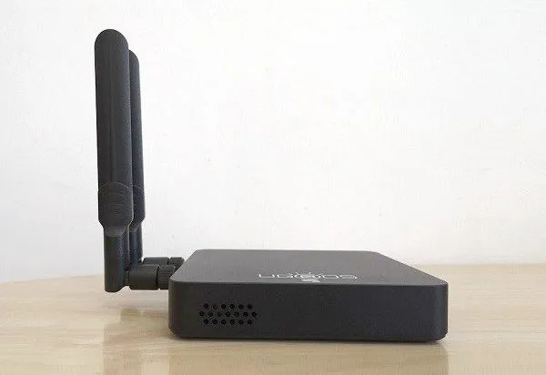 Ugoos AM6 Antennas P6 Ugoos AM6 Antennas P6