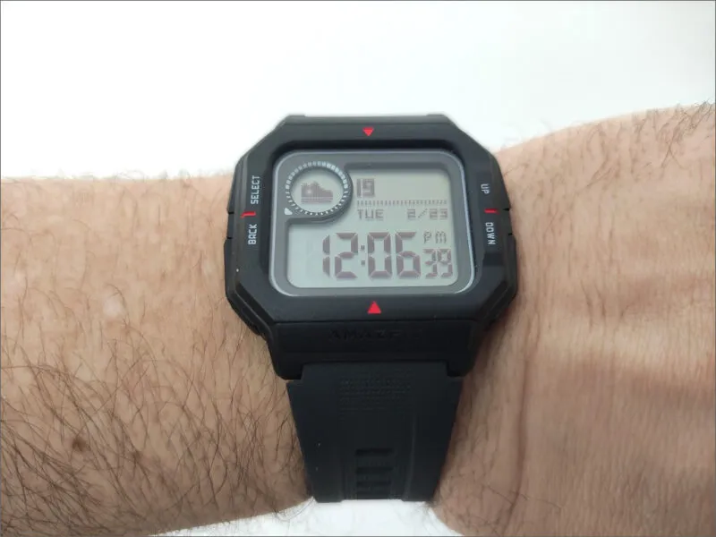 Amazfit Neo Watch wearing 1
