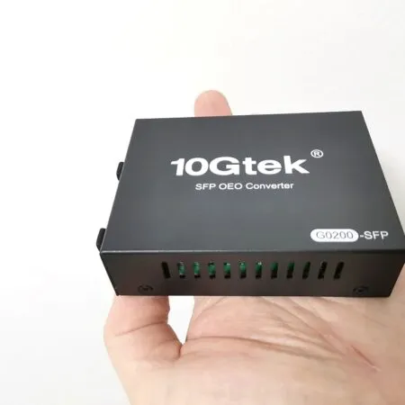 G0200 Sfpmedia Converter Hand View 2
