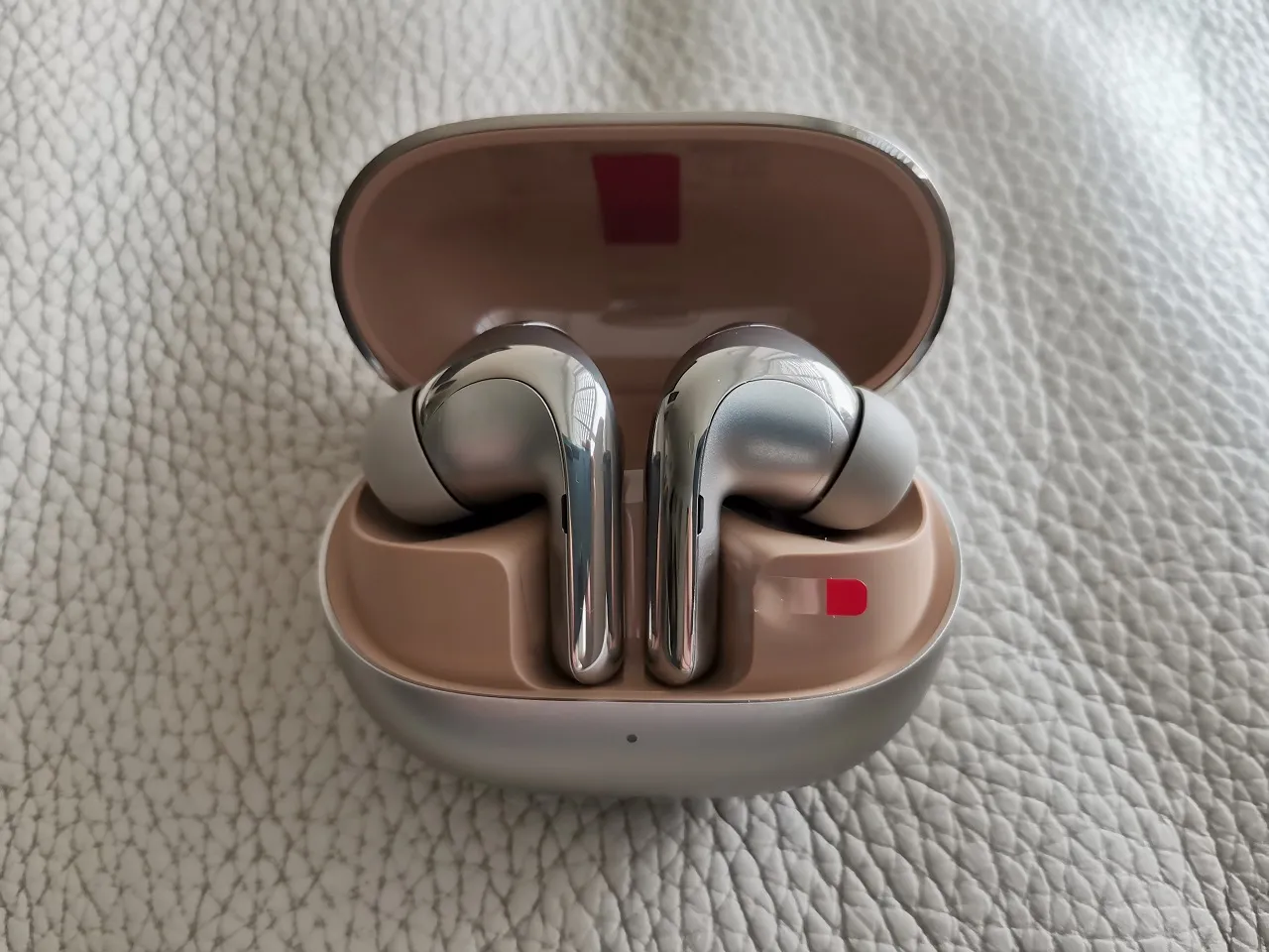 Xiaomi Buds 4 Pro 6