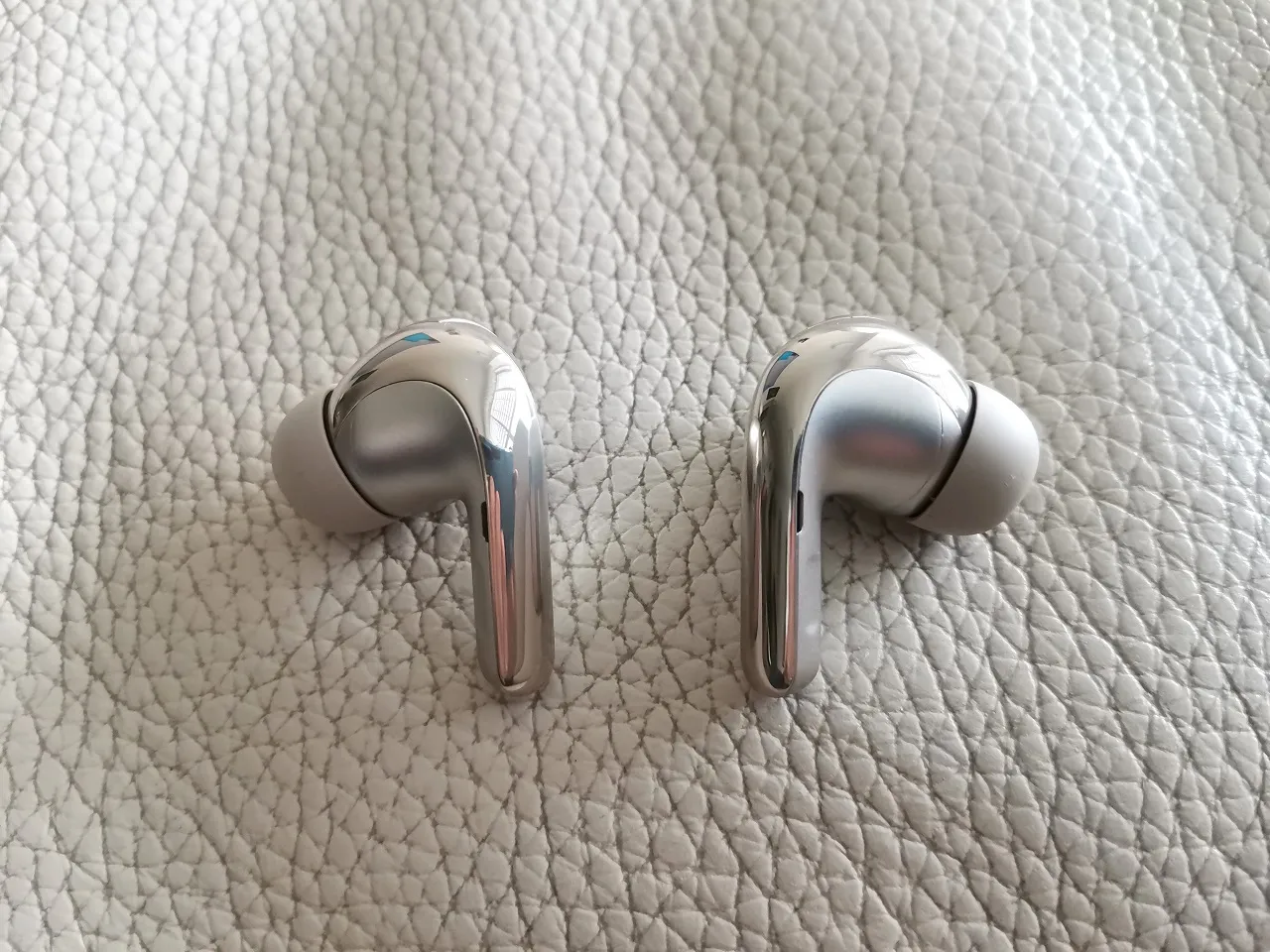 Xiaomi Buds 4 Pro 8