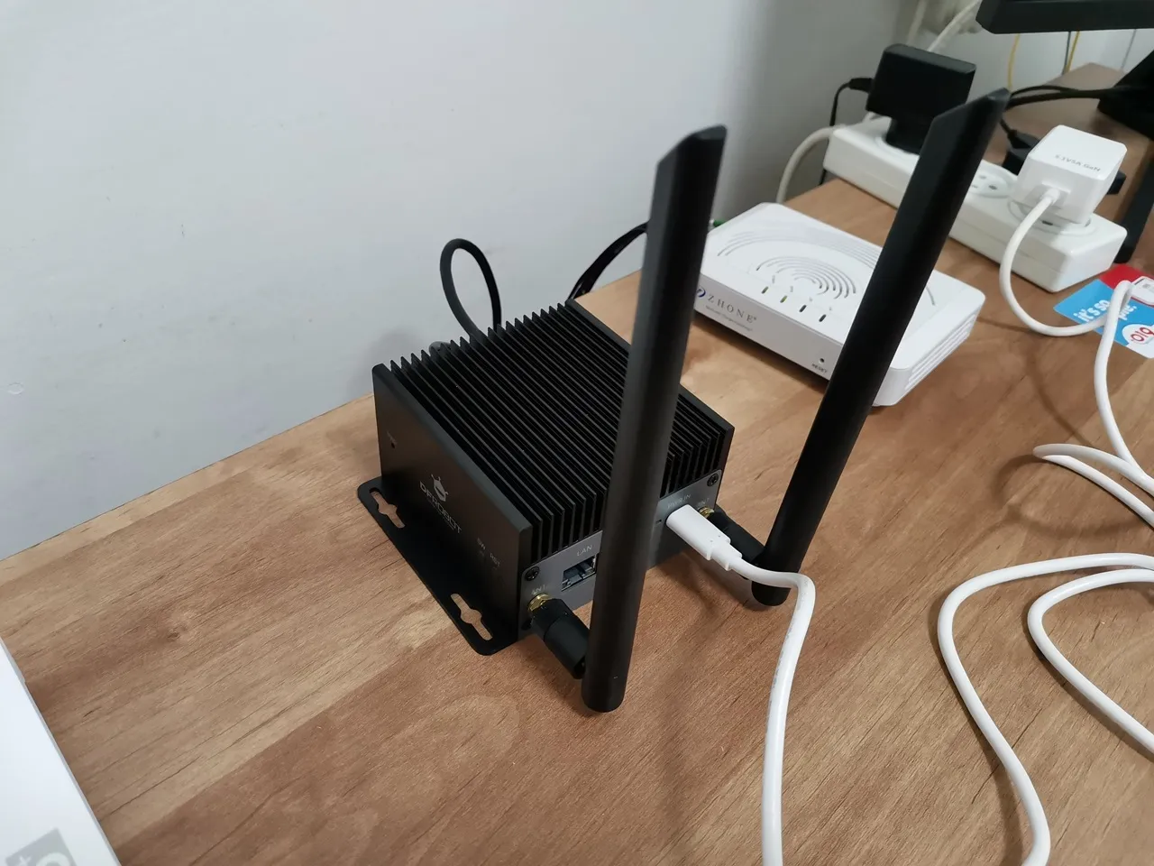 LatteIOT Metal Case ASM P1