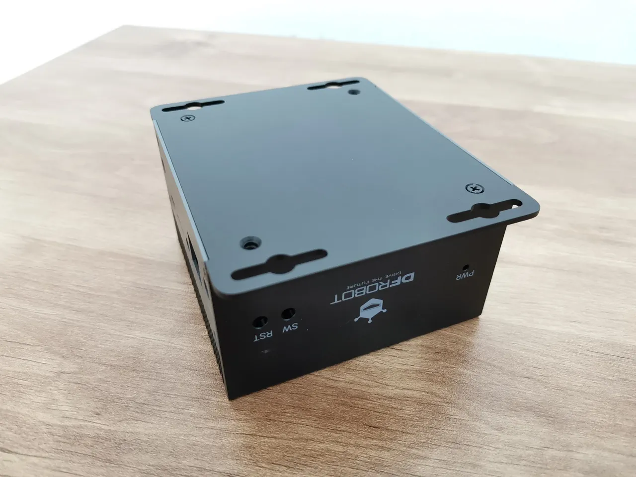 LatteIOT Metal Case 7