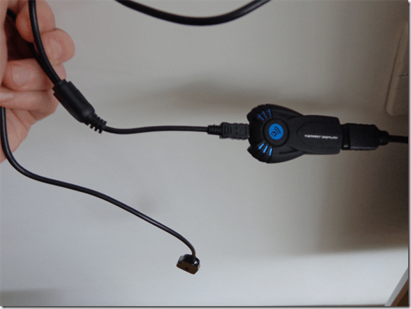 V52A_EZCast_TVStick_Connected_to_TV.png
