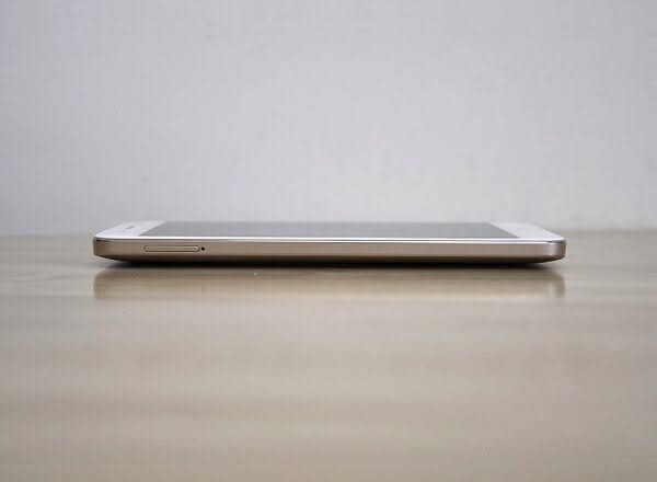 ZTE Blade A2 Plus Review 8