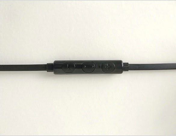 ES 70TY Earphones 4