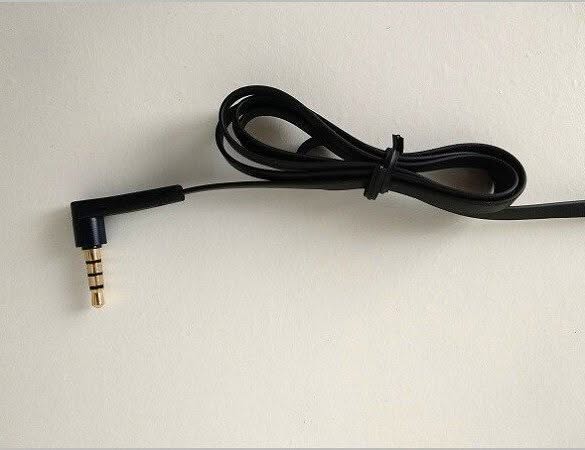 ES 70TY Earphones 6