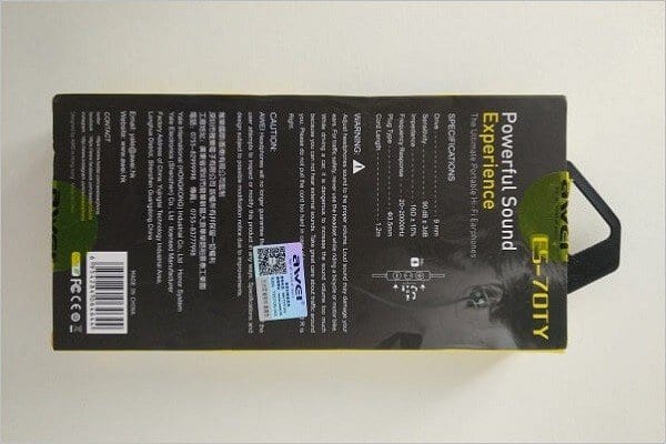 ES 70TY Earphones Package 3