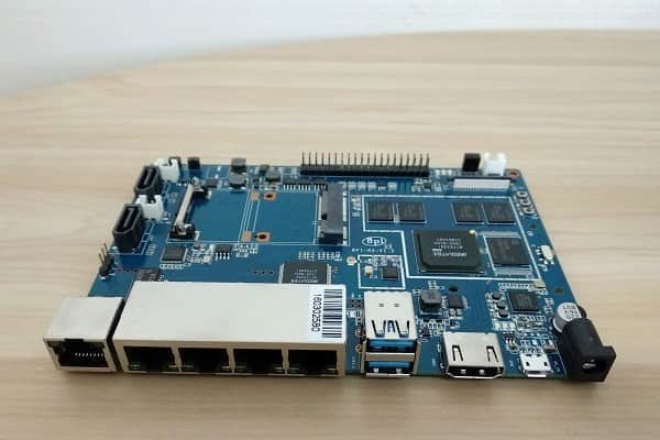 Banana PI R2 P3 Banana PI R2 P3