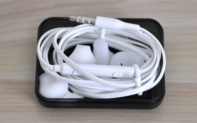 EG920BW Unboxing 02