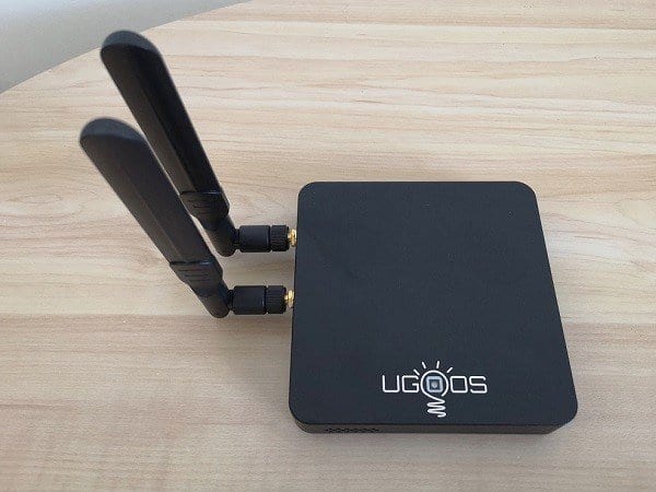 Ugoos AM6 Antennas P8