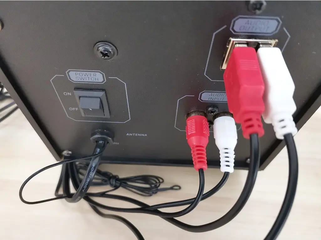 Bw Gt2 Gaming Speakers Interfaces 4