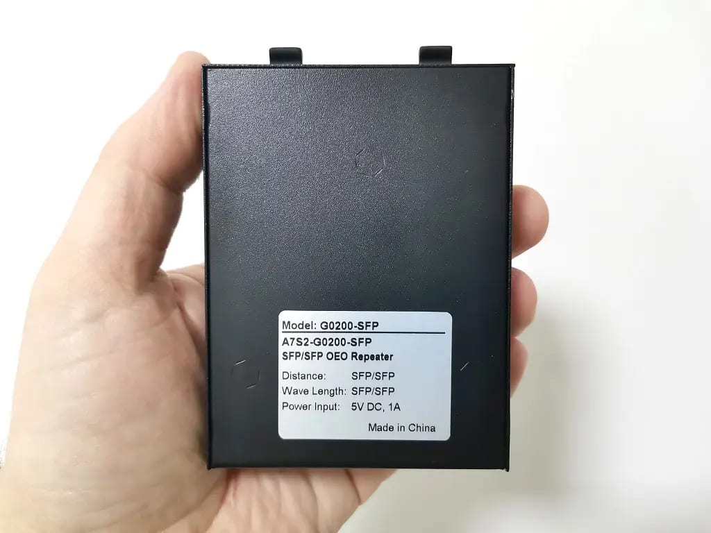 G0200 Sfpmedia Converter Hand View 6
