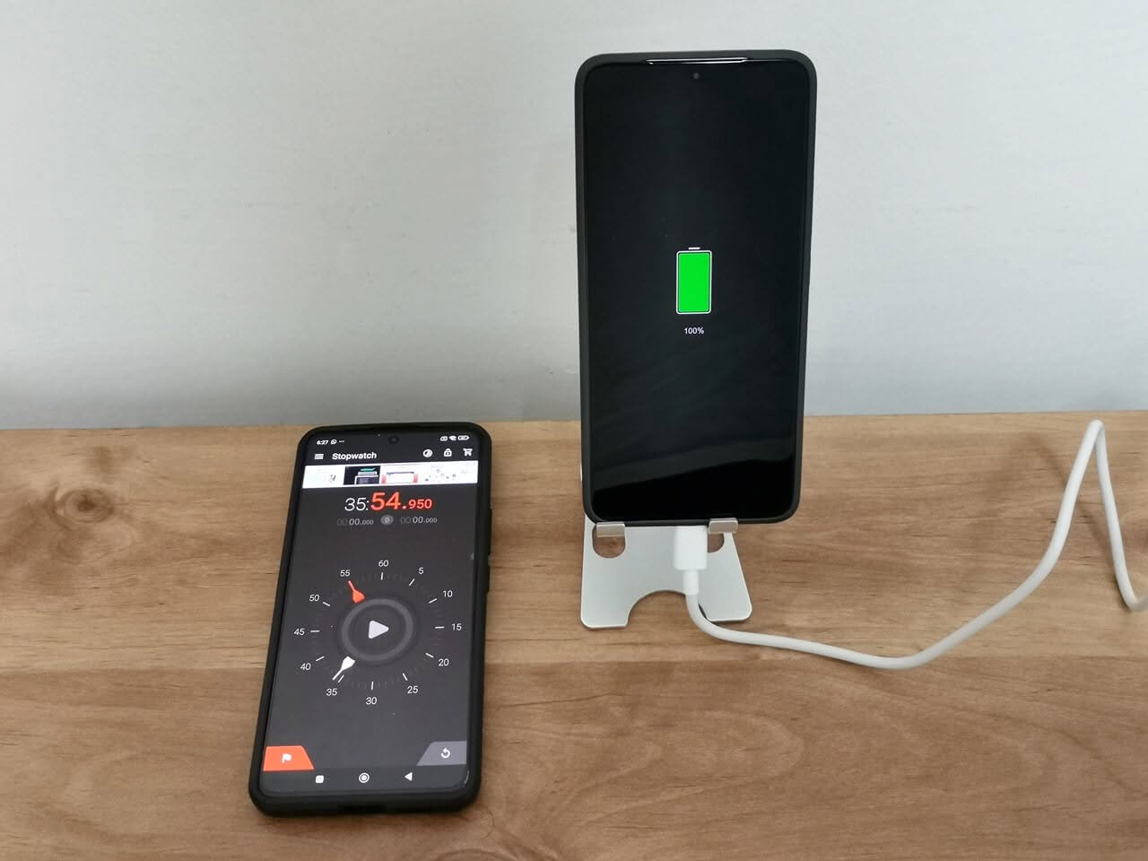 Poco F6 Pro Charging 3