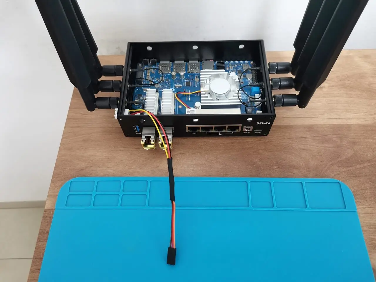 Banana Pi BPI R4 UART Cable 14 Banana Pi BPI R4 UART Cable 14