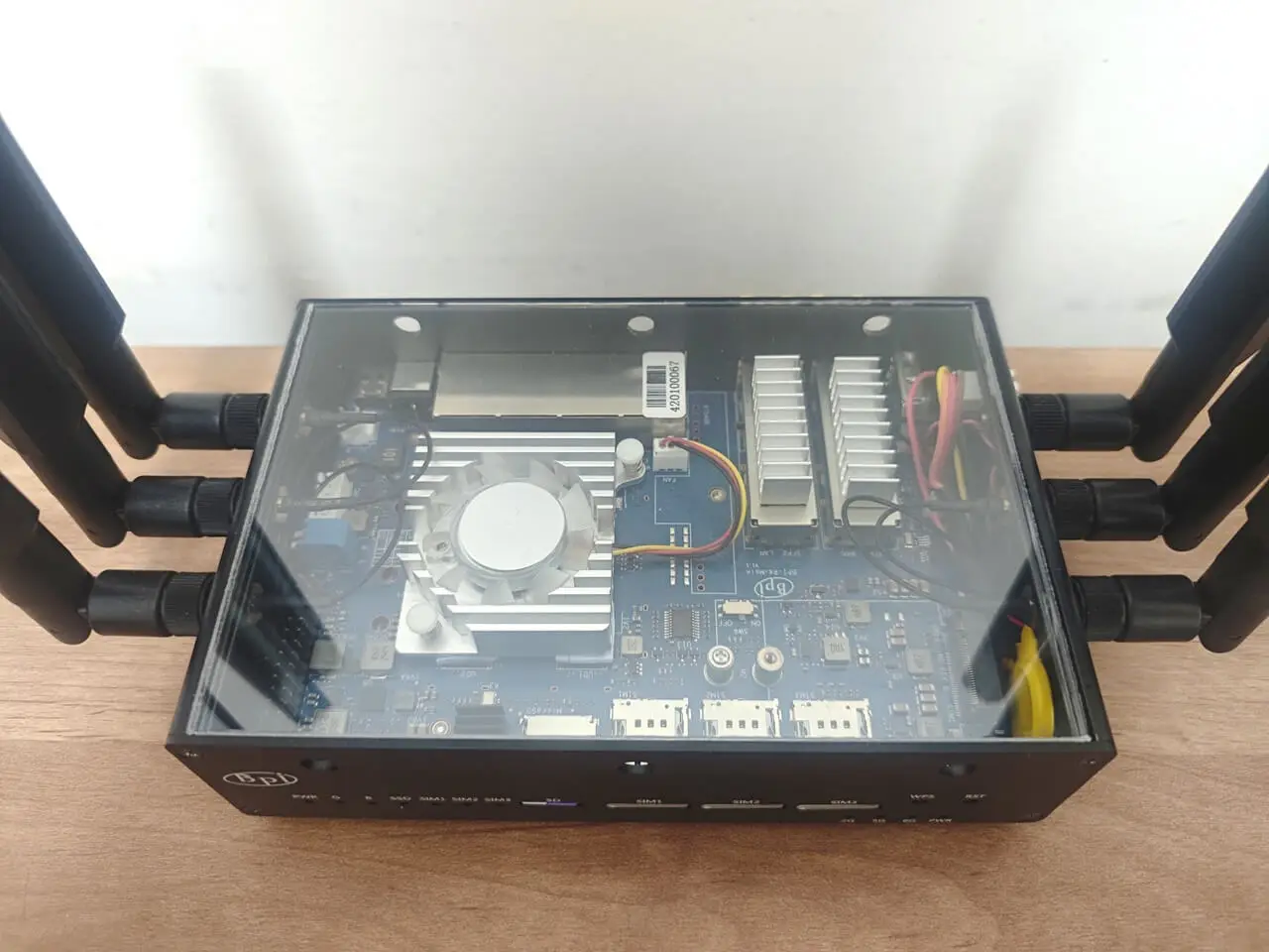 Banana Pi R4 Upper Cover 6