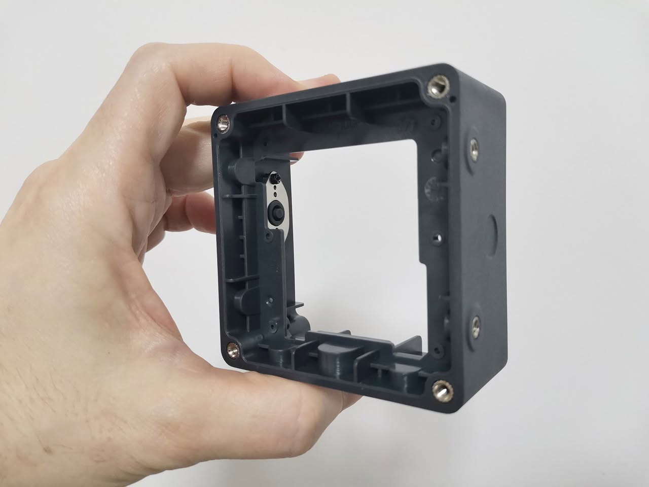 NE301 Case Design 5